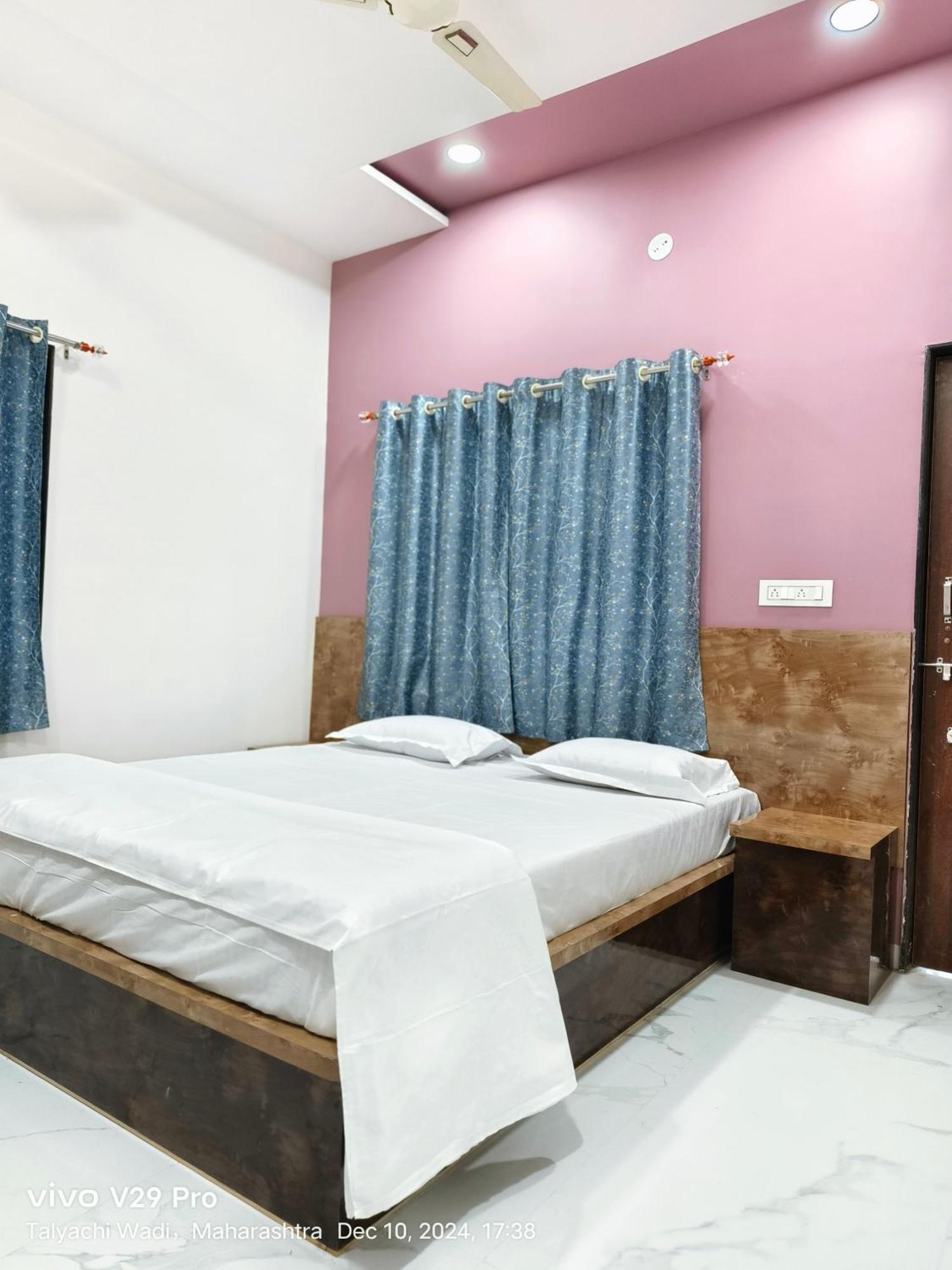 Shree Jyotirlinga Residency Otel Ellora Dış mekan fotoğraf